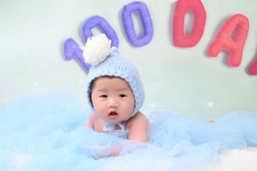 济南宝宝喜欢搓脚 济南宝宝喜欢搓脚